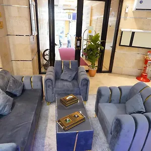 فندق Cube, دبي